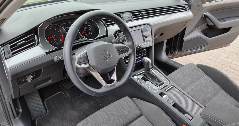 Volkswagen Passat cena 86999 przebieg: 54000, rok produkcji 2020 z Lubin małe 407